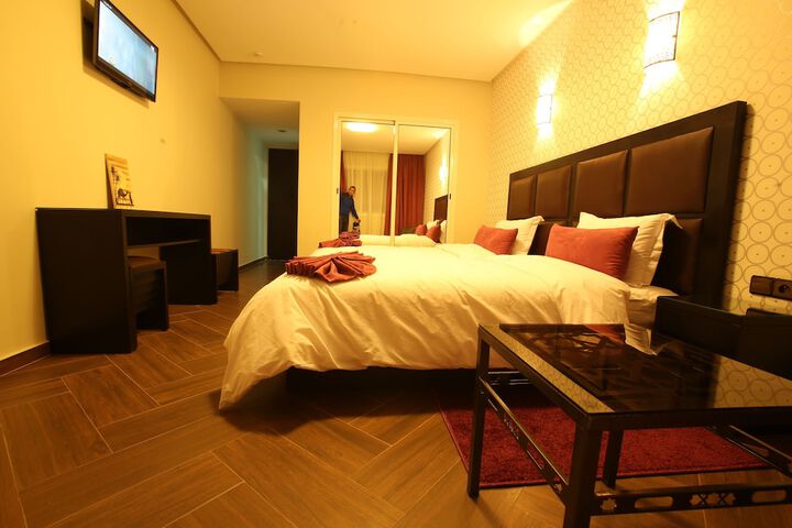 Room 14 of 31