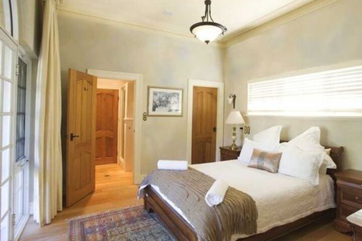 Room 8 of 31
