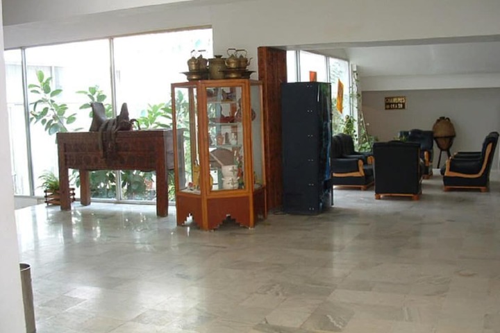 Hotel Interior 5 of 31