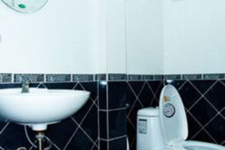 Room 6 of 39