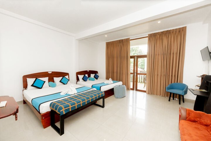 Room 6 of 47