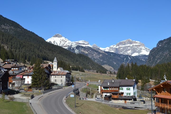 Hotel Entry
