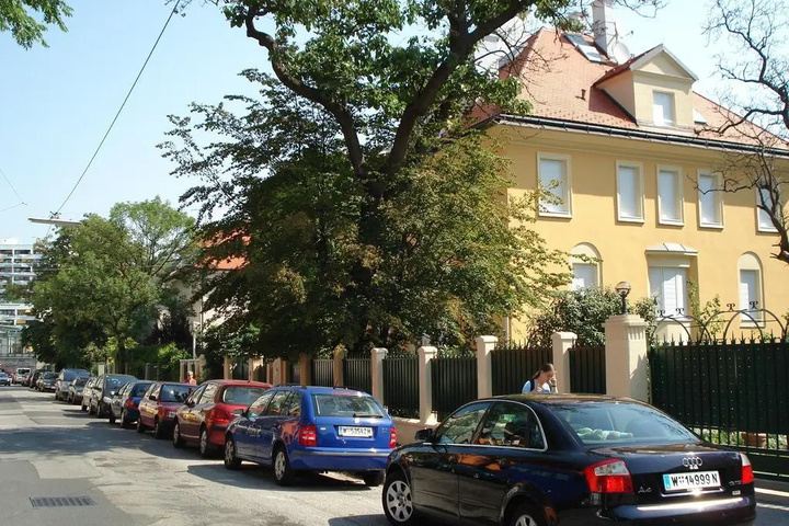 Exterior of Villa Bsg