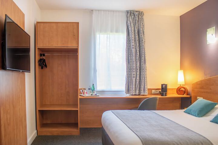 Room 15 of 67
