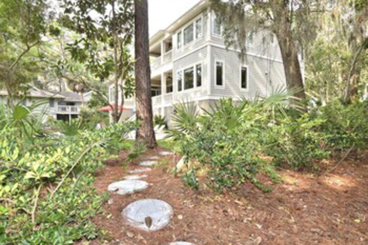 Property Grounds 22 of 26