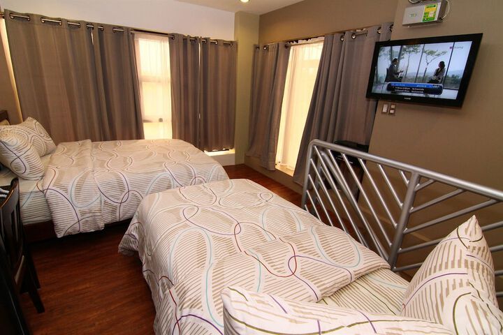 Room 7 of 45