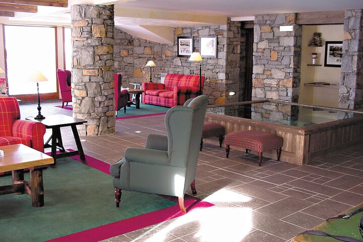 Lobby Entry