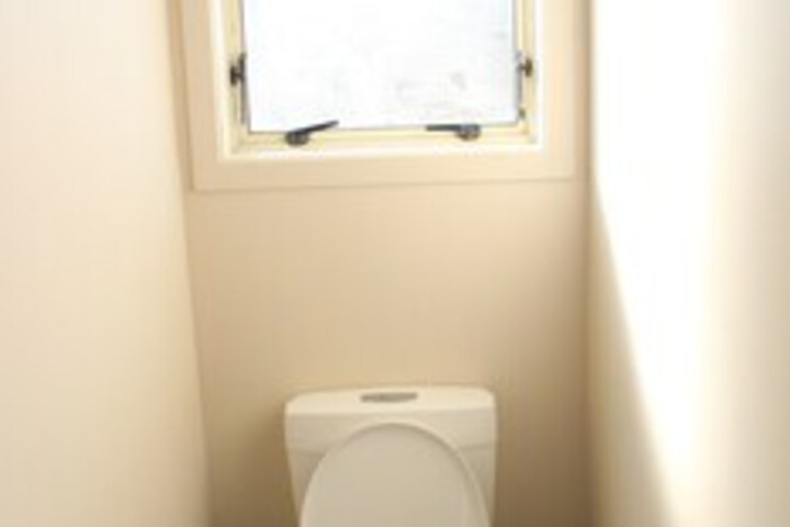 Room 2 of 22