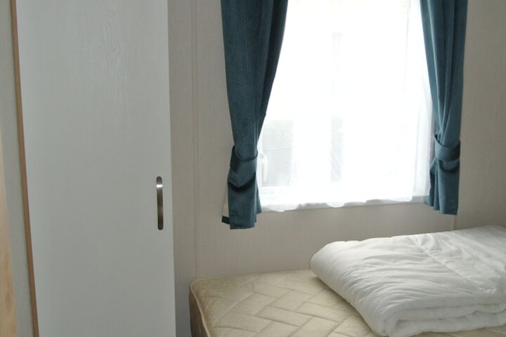 Room 4 of 58