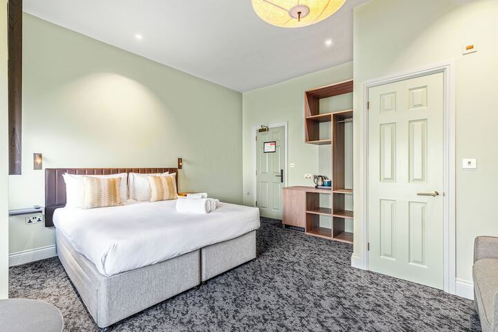 Room 20 of 57
