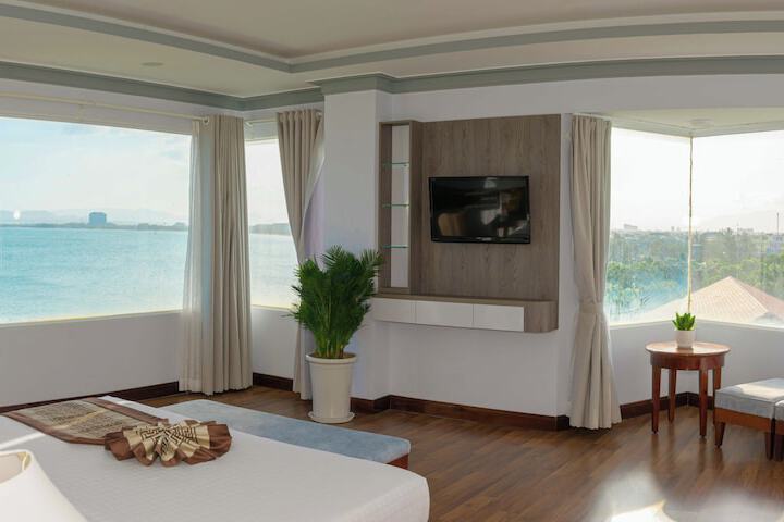 Room 4 of 67