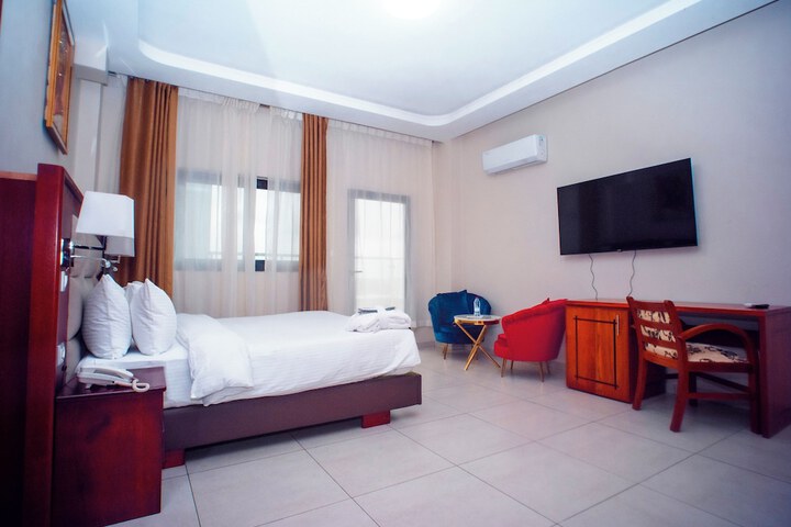 Room 18 of 44