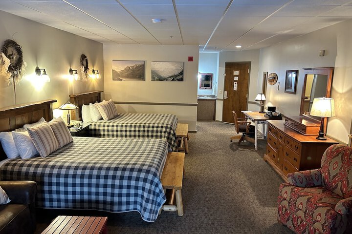 Room 104 of 259