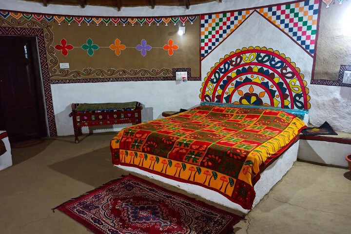 Room 6 of 28