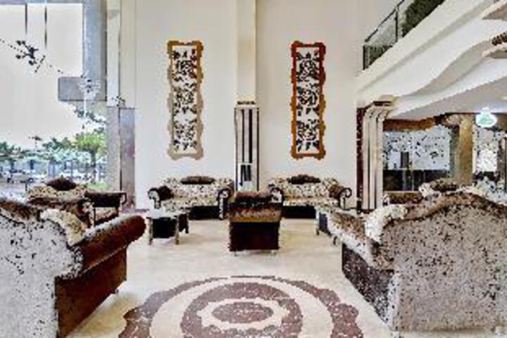 Hotel Interior 4 of 23