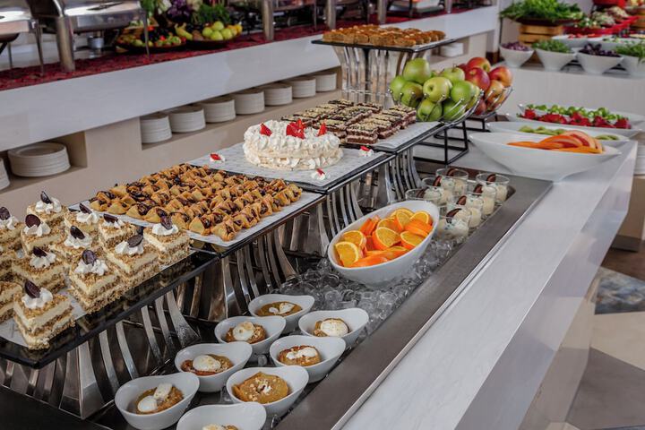 Breakfast/Coffee Service 102 of 137