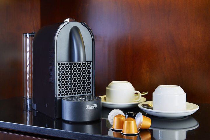 Breakfast/Coffee Service 22 of 48
