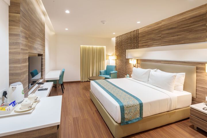 Room 13 of 60