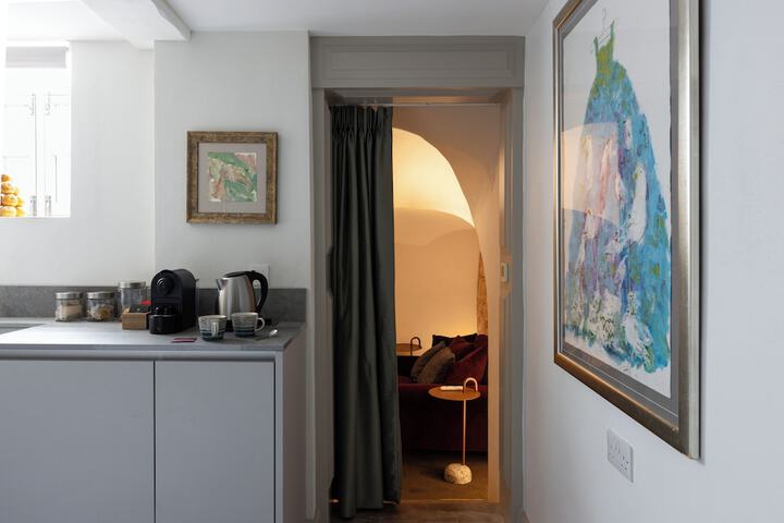 Room 29 of 68