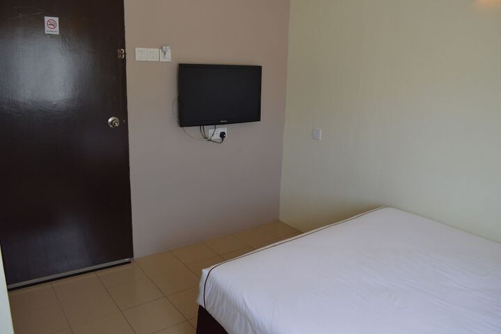 Room 42 of 57