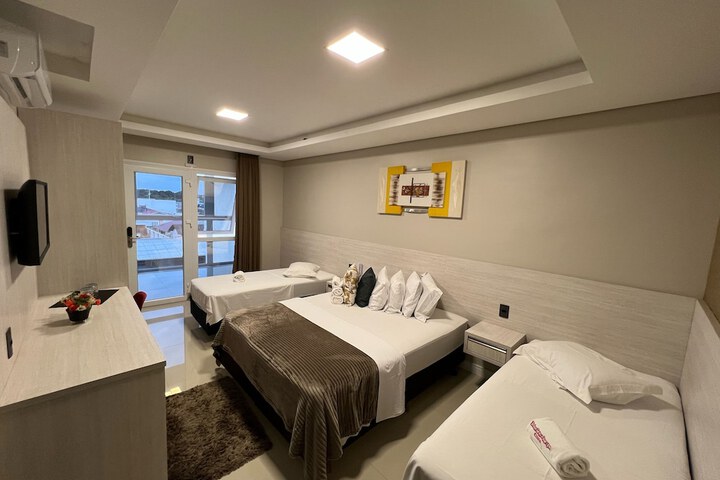 Room 29 of 39