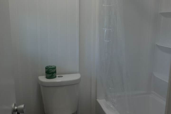 Room 215 of 282