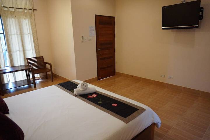 Room 12 of 53