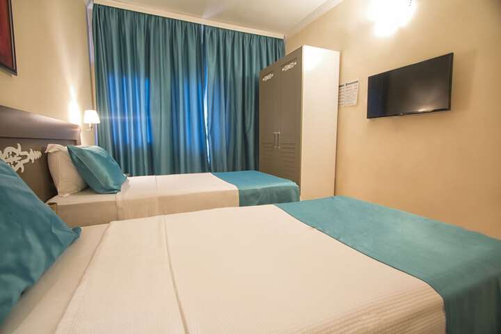 Room 5 of 51