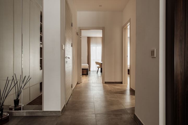 Room 14 of 79