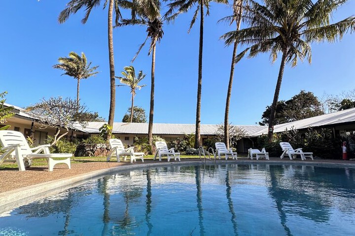 Pool 43 of 73
