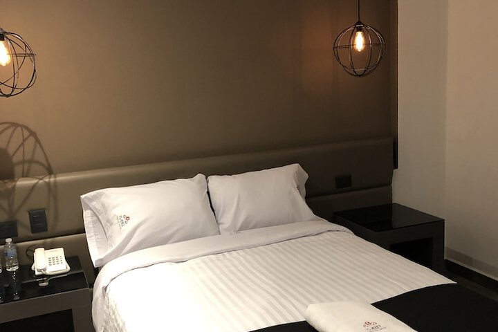 Room 13 of 49