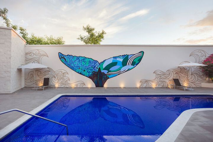 Hotel with Pool
