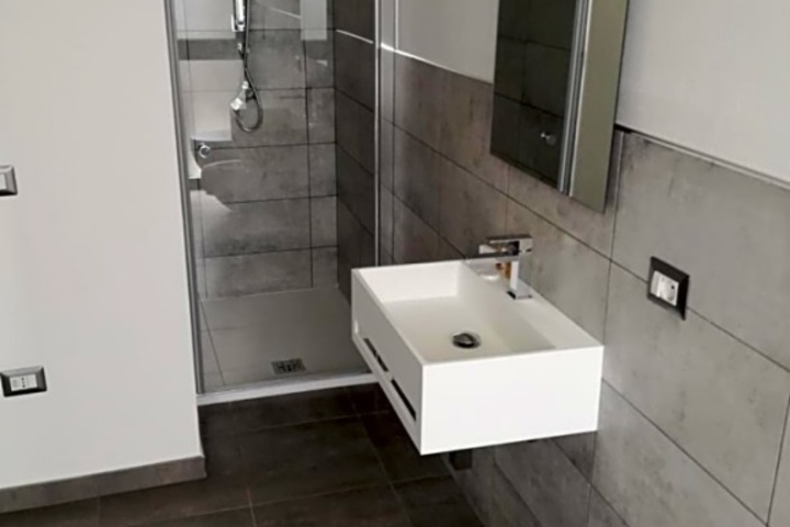 Room 6 of 11