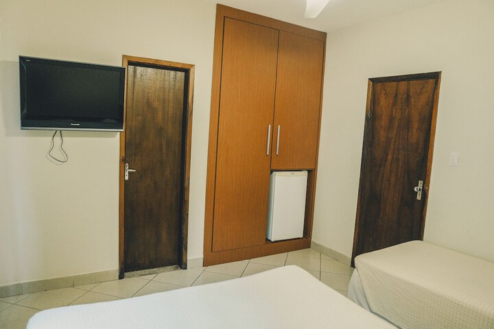 Room 15 of 90