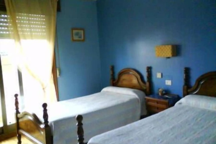 Room 12 of 45