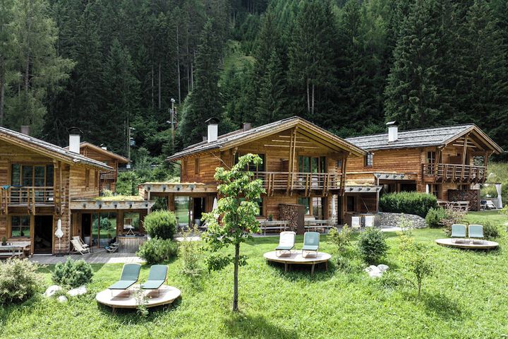 Hotel 156 of 160