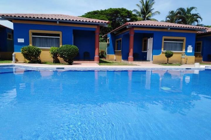 Pool 23 of 53