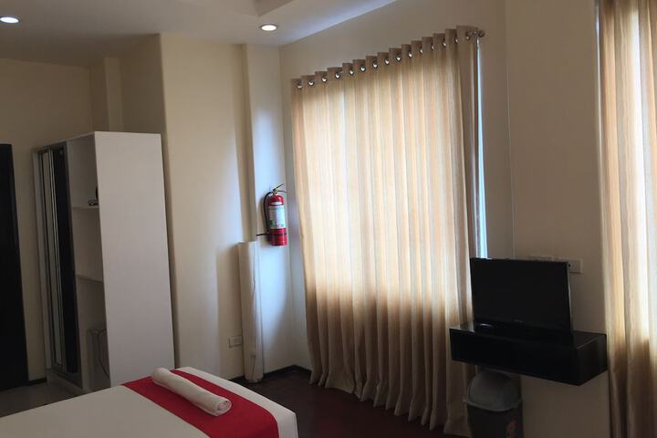 Room 5 of 45