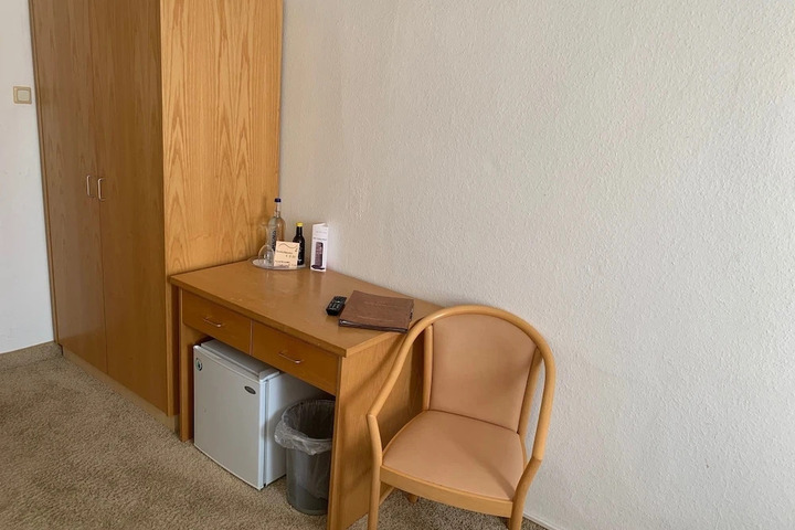 Photo 16