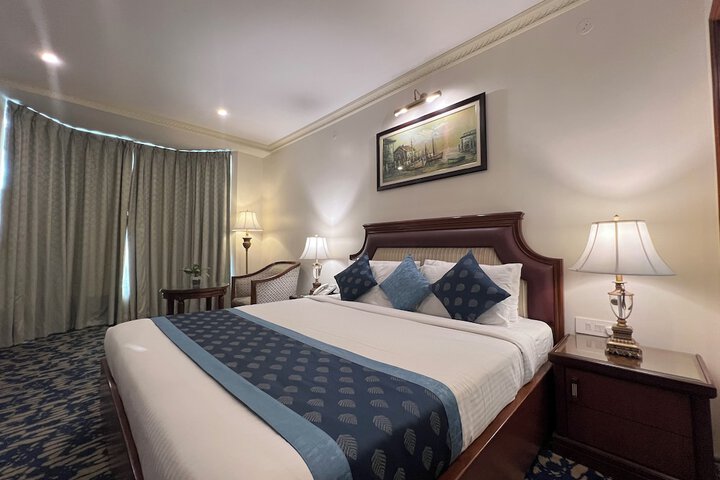 Room 40 of 164