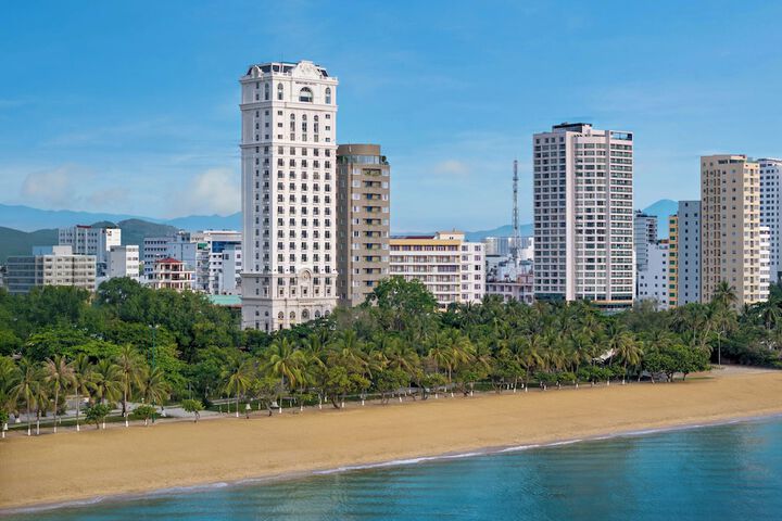Mercure Nha Trang Beach