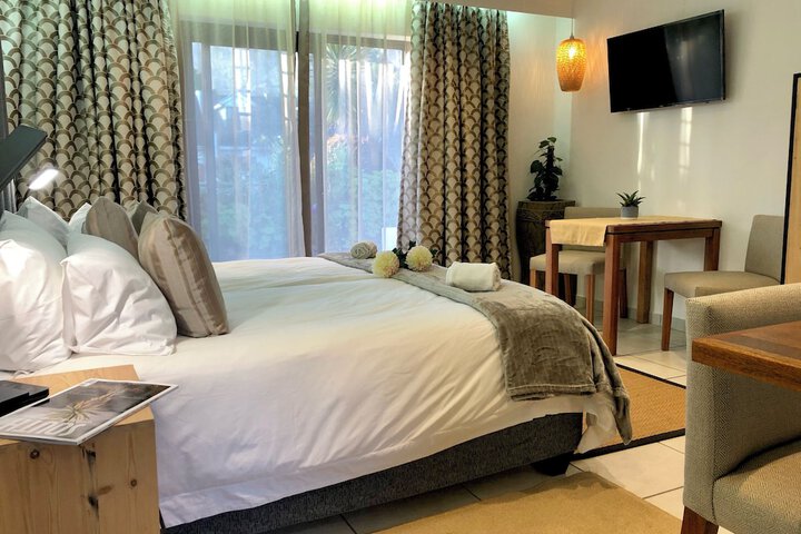 Room 5 of 53