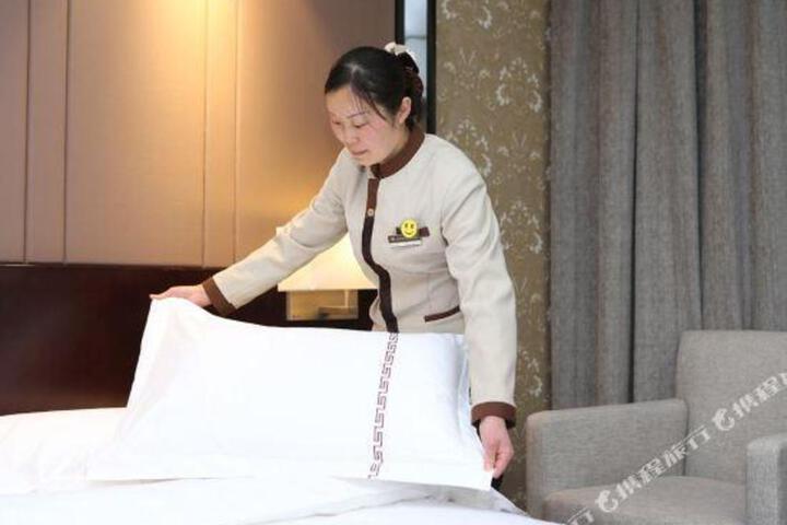 Yinhuang Holiday Hotel