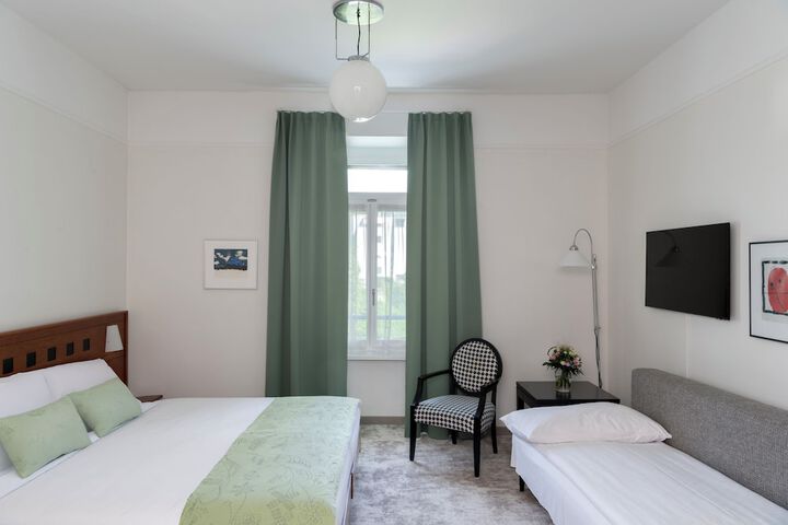 Room 20 of 47