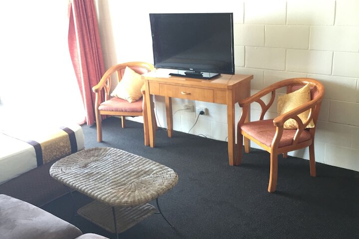 Room 5 of 22