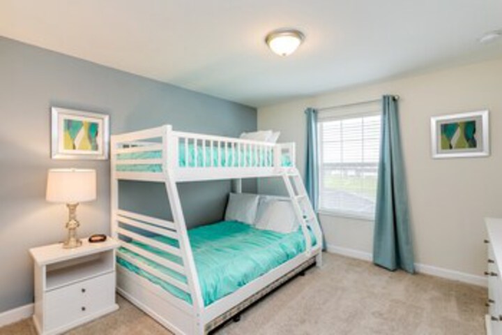 Room 40 of 49