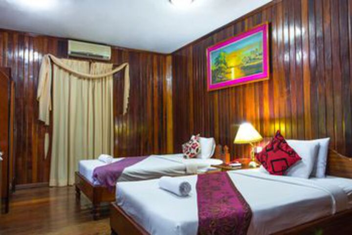 Room 40 of 63