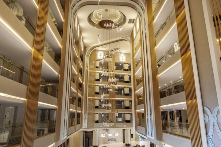 Hotel Interior 6 of 91