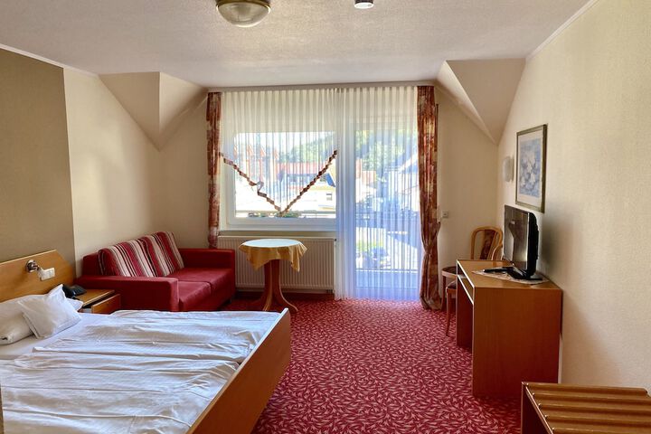 Room 7 of 47