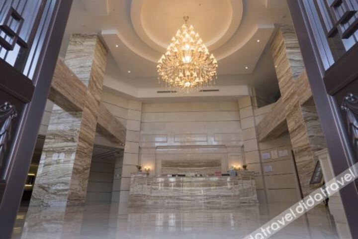 Hotel Interior 18 of 37